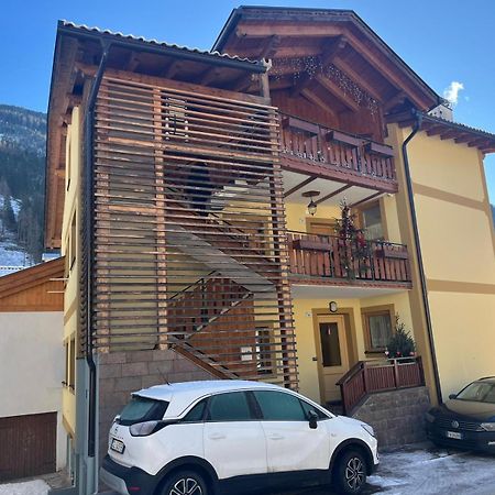 Appartamenti Dolomiti موينا المظهر الخارجي الصورة