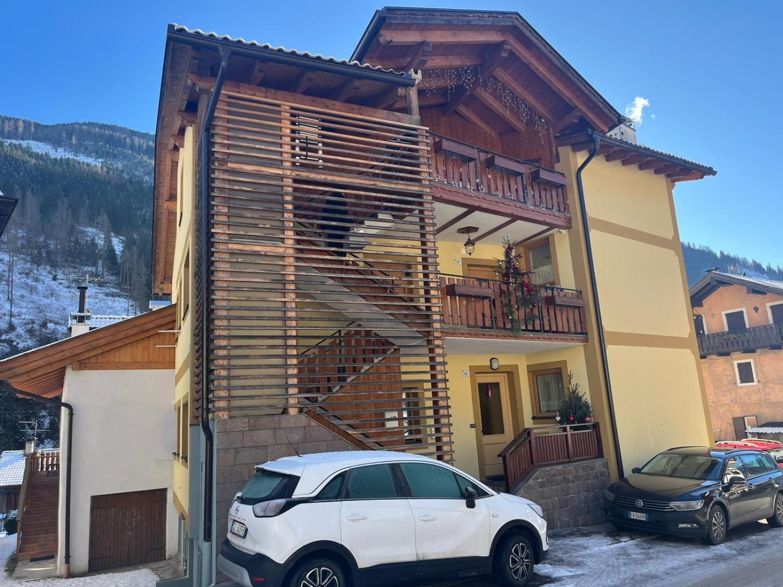 Appartamenti Dolomiti موينا المظهر الخارجي الصورة