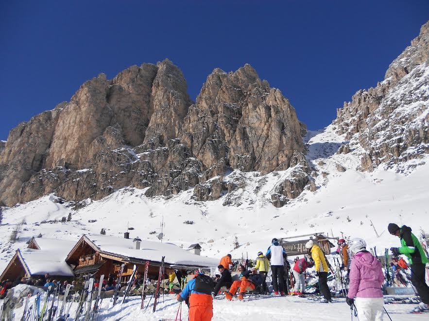 Appartamenti Dolomiti موينا المظهر الخارجي الصورة