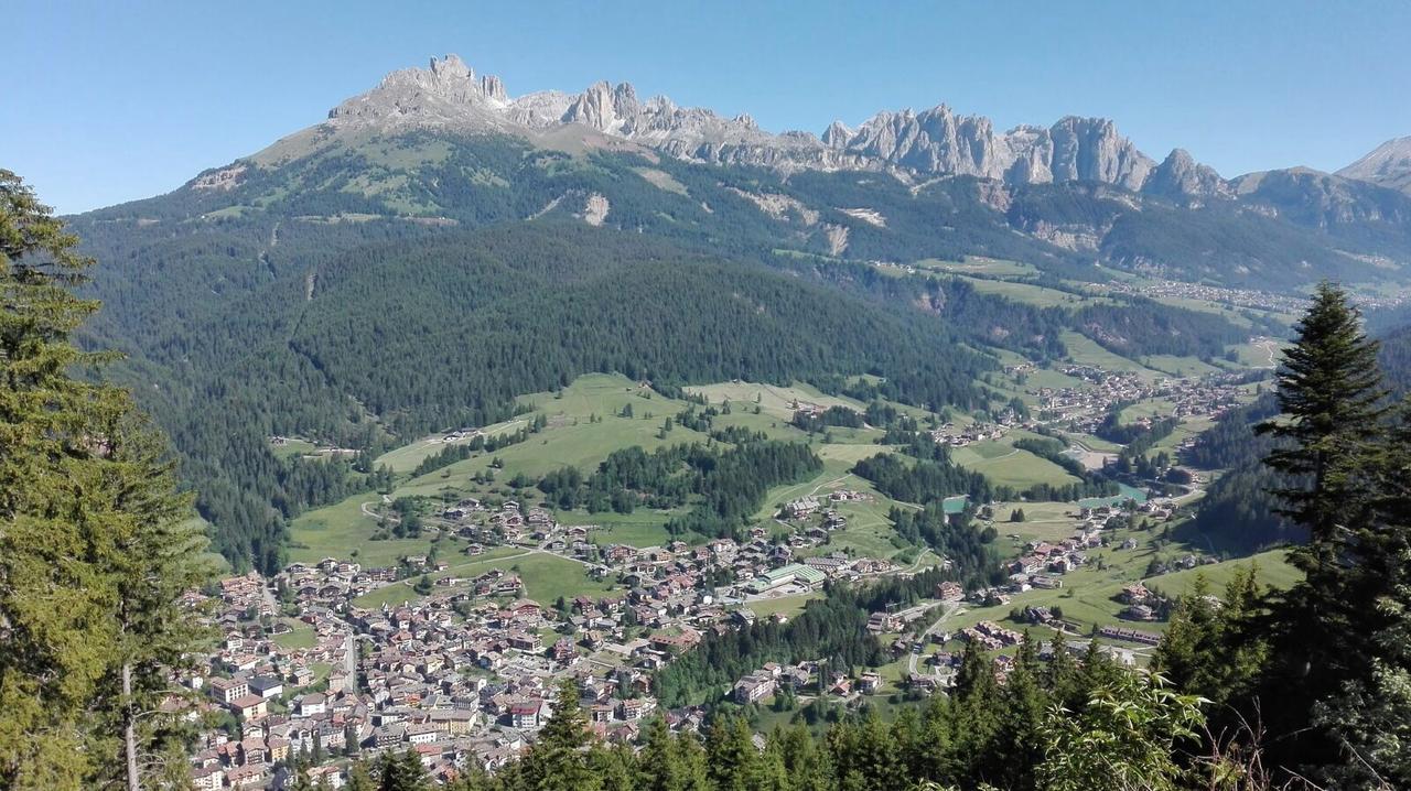 Appartamenti Dolomiti موينا المظهر الخارجي الصورة
